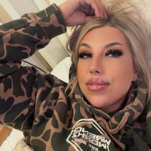 Meet your Posher, Jenn